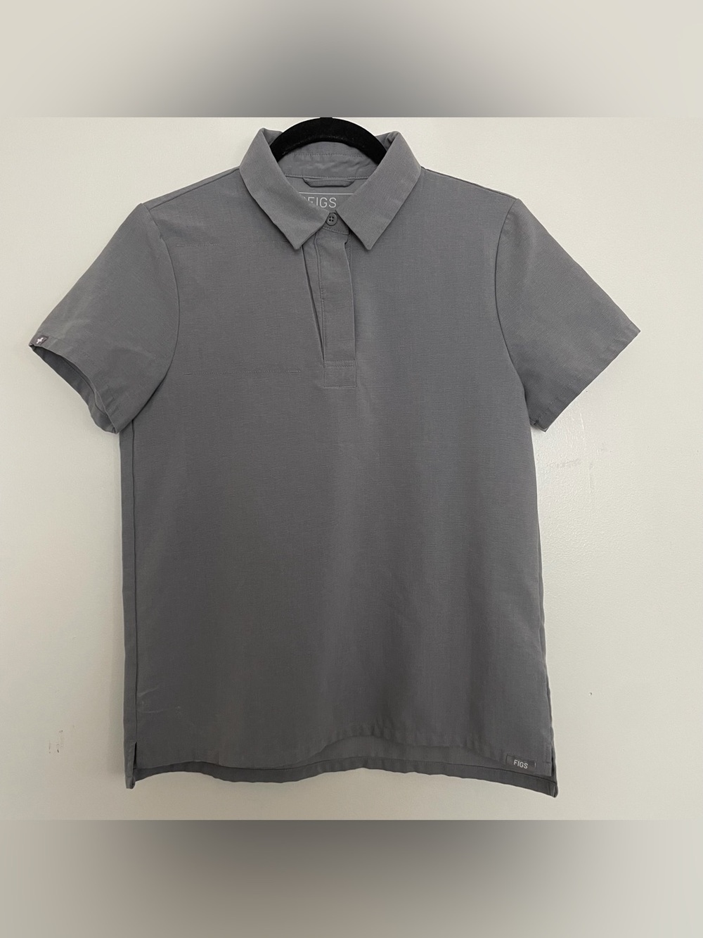 Women’s FIGS Nala Short Sleeve Polo Scrub Top Dark Space Grey 2158 Size XXS
